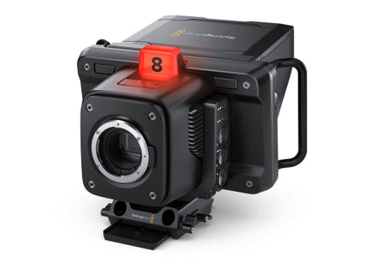 Blackmagic Design Studio Camera 6K Pro, 7'' LCD Bildschirm